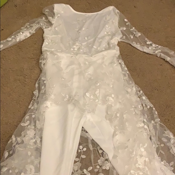 White floral pant suit - Picture 2 of 3